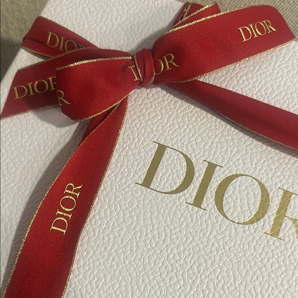 Dior Gift Box with Red Ribbon - Picture 3 of 11